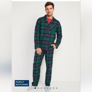 NWT Old Navy men's Flannel Family Pajamas size M.